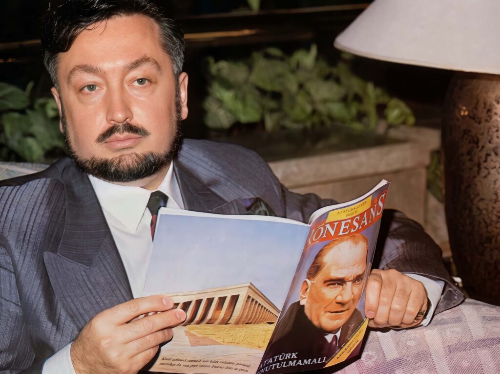 Adnan Oktar Kimdir - Gençliği